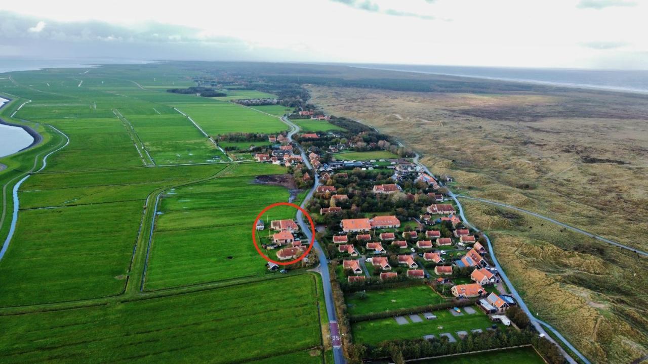Bed and Breakfast Vrijplaats Oosterend  Zewnętrze zdjęcie
