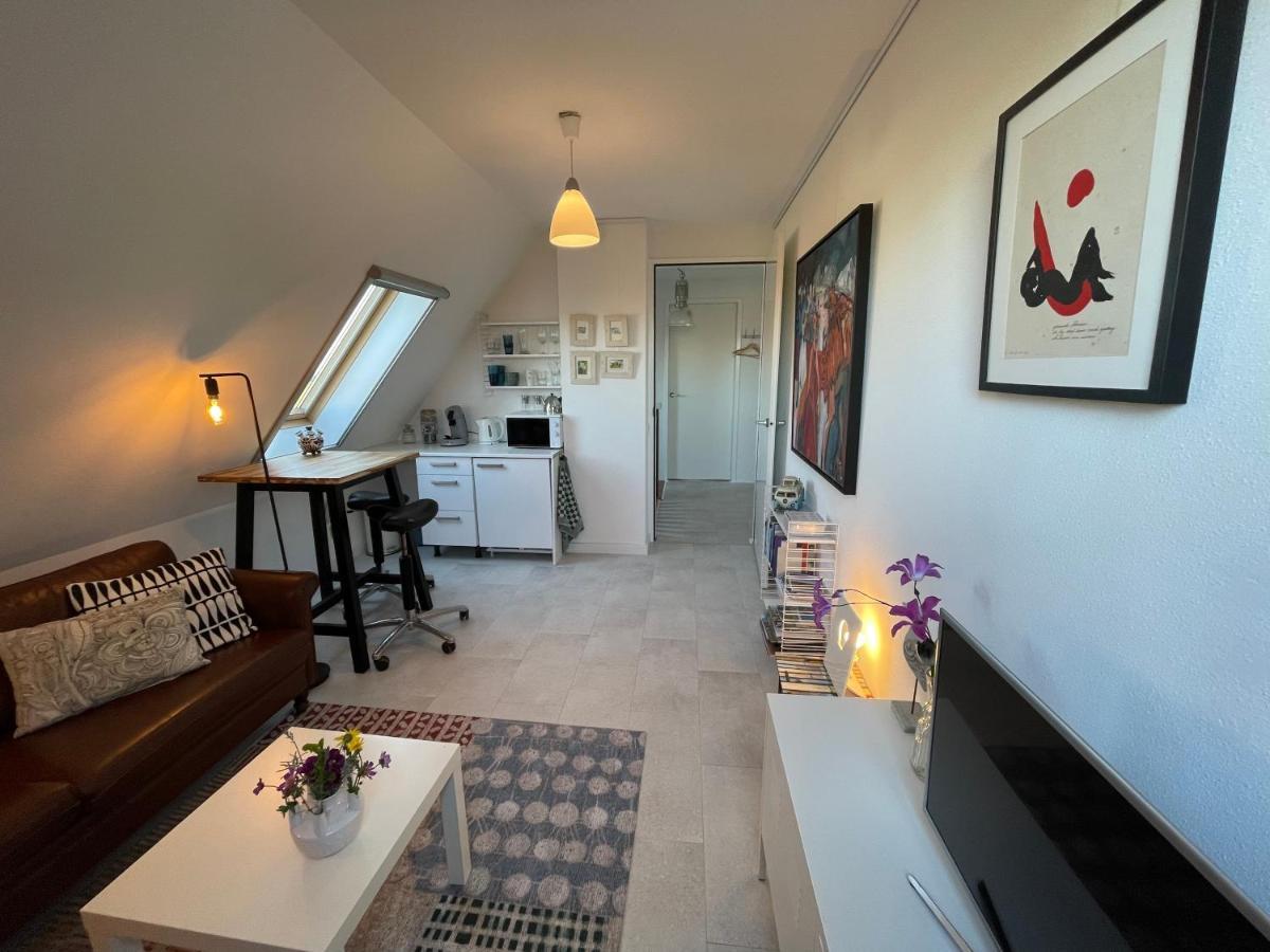 Bed and Breakfast Vrijplaats Oosterend  Zewnętrze zdjęcie